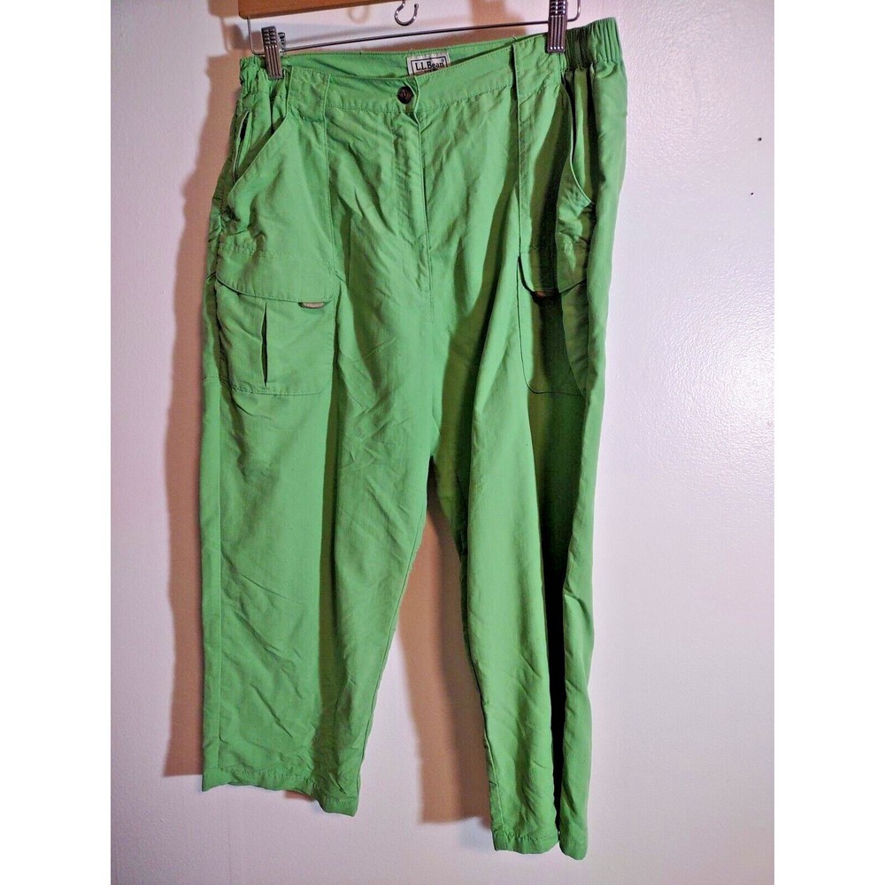LL Bean Women's L Green Nylon Cropped Pants Performance Wear Pockets